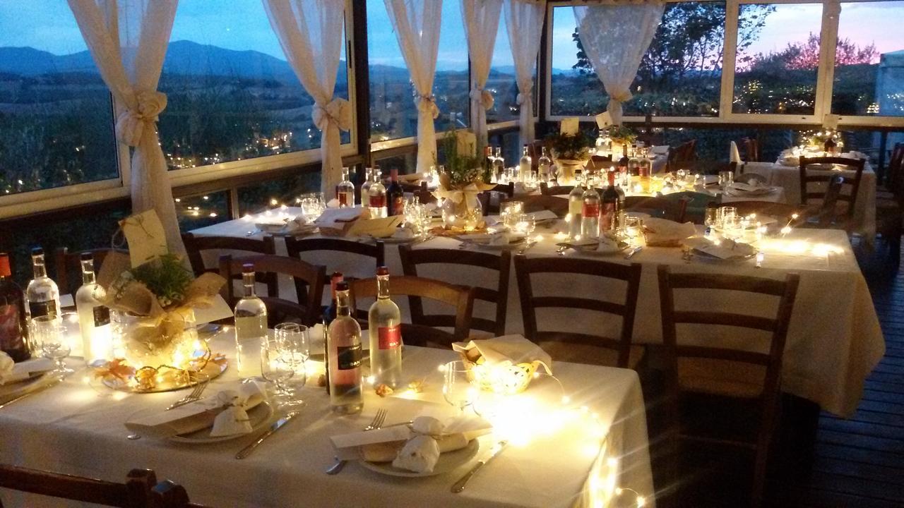 Podere Santa Maria Монте-Антико Экстерьер фото